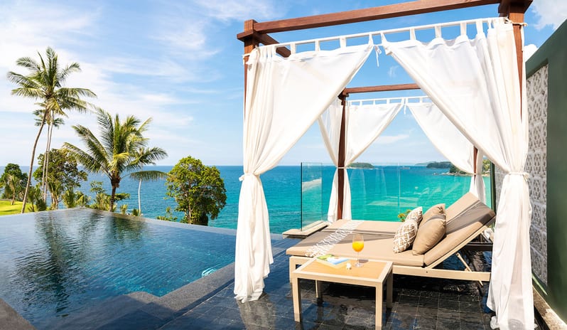 ROMANCE SEA VIEW INFINITY